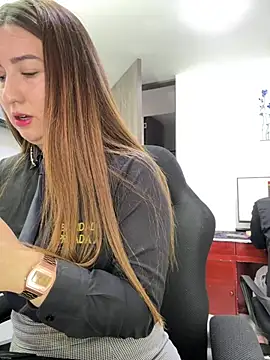 suzy-111 webcam