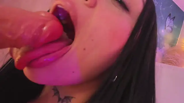 ViolettaHotLatin_