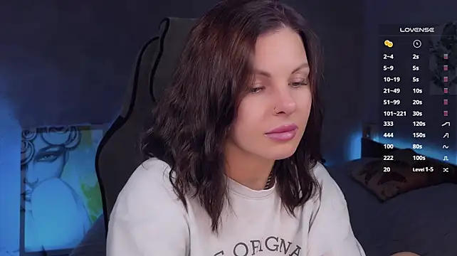Alaska_ya live cam on StripChat