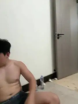 Mrwangjjkk webcam