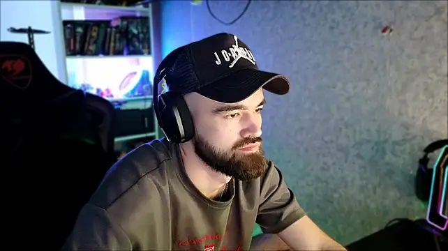 _Serious_Man webcam