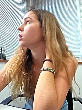 lucie_mehott webcam