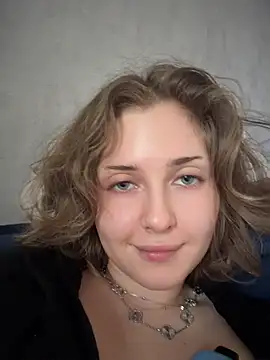 KellyKeler live cam preview