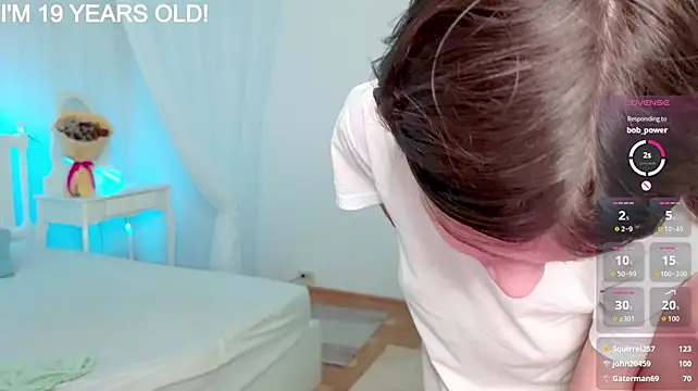 Little__Lunaa live cam preview
