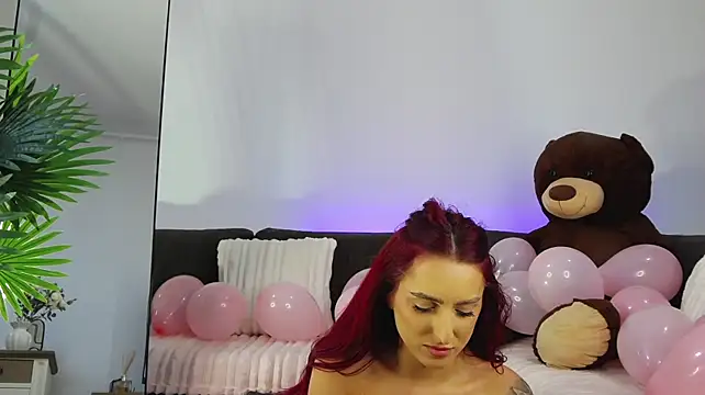 CrystalRedd live cam preview