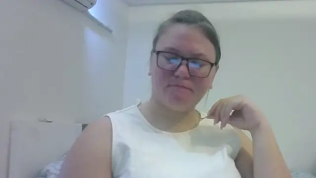 MuseChic_Wild live cam preview