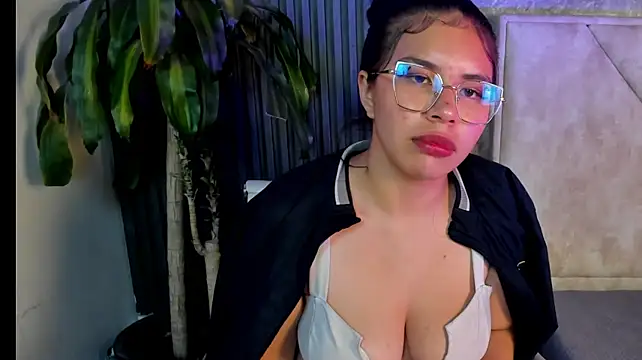 Lia_Nikol