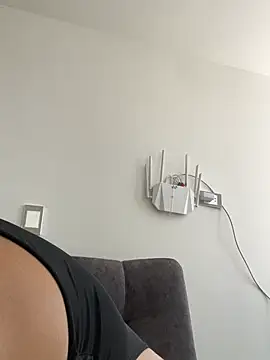 Virelune live cam preview