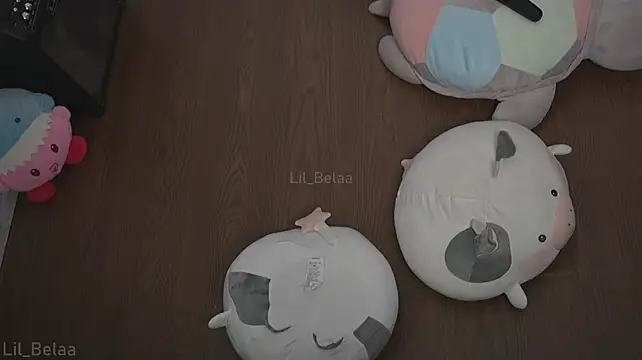 Lil_Belaa live cam preview