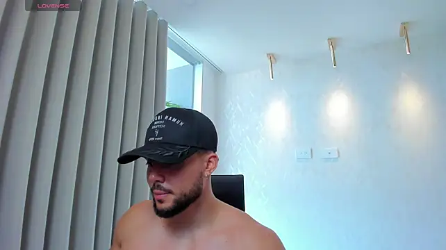 leo_king7