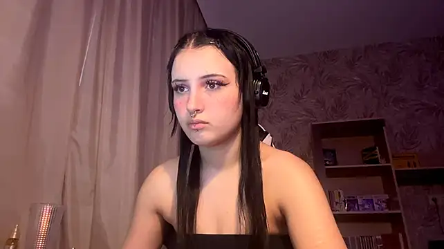 SharikaBabecki live cam preview