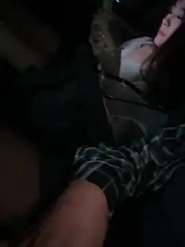 Yomi009 live cam preview