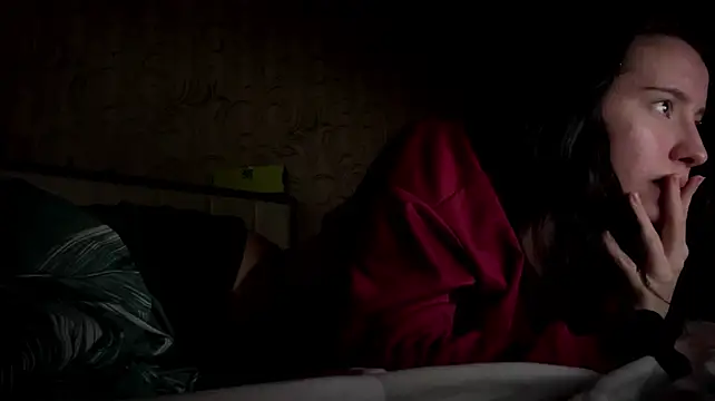ClaudeBlitz live cam preview