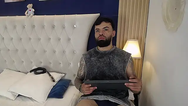 Collin_Vivas live cam preview