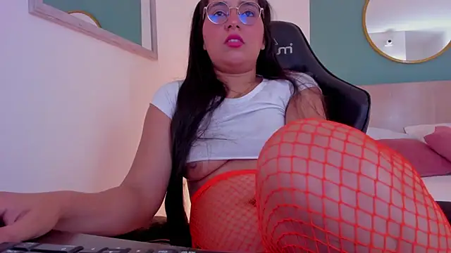 lucy_blue28