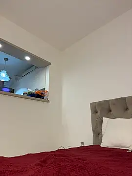 IrisBlues live cam on StripChat