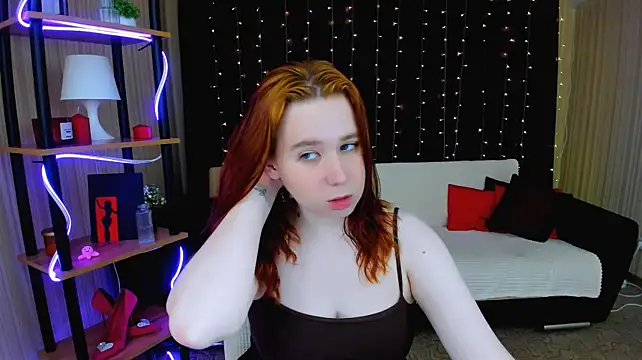 MooonlightSky live cam on StripChat