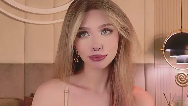 Sierra_Fane live cam preview