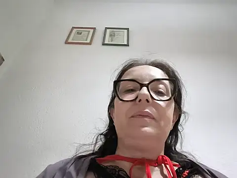 Miasexmilf live cam preview