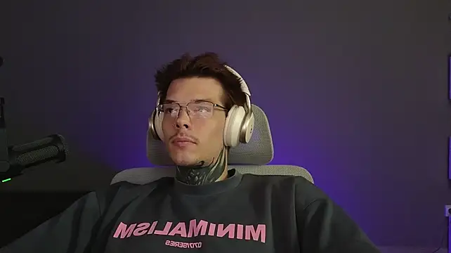 DENIS_HERE webcam
