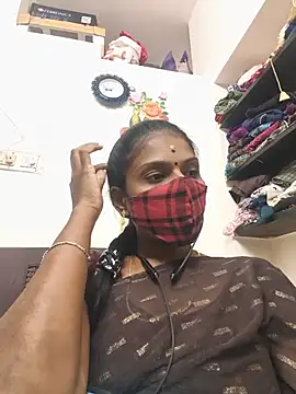 Tamil_Yalini12