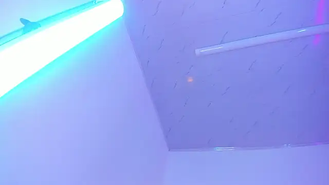 Lila-pinkky webcam