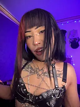 suky_fox webcam stripchat model stream image