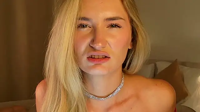 Show webcam en direct avec bella__rose - Jouets Lovense interactifs disponibles
