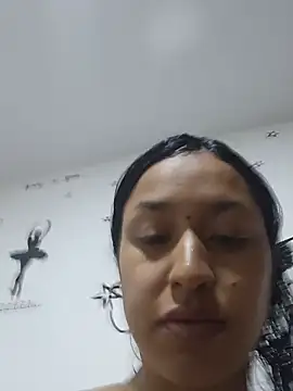 VIOLETA_HIILS live cam on StripChat