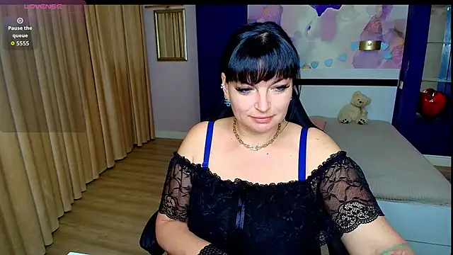 Victoria_booth live cam on StripChat