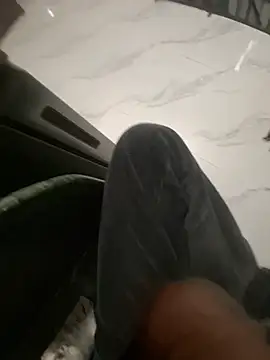 Monster_cock_9inch live sex cam
