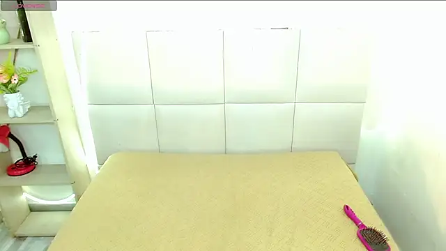 natashaislerxxx live cam