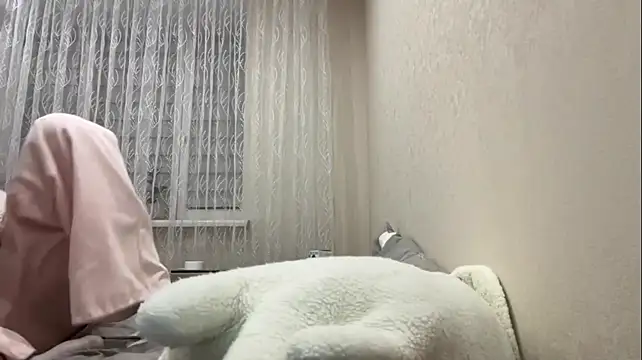 LarissaTewes webcam stripchat model stream image