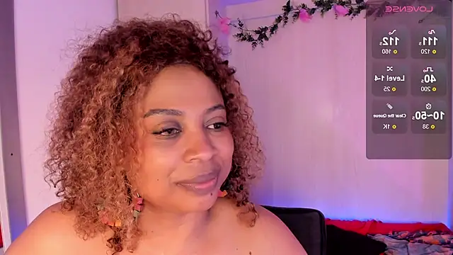 Live-Webcam-Show mit TammyBrown1 - Interaktive Lovense-Toys verfügbar