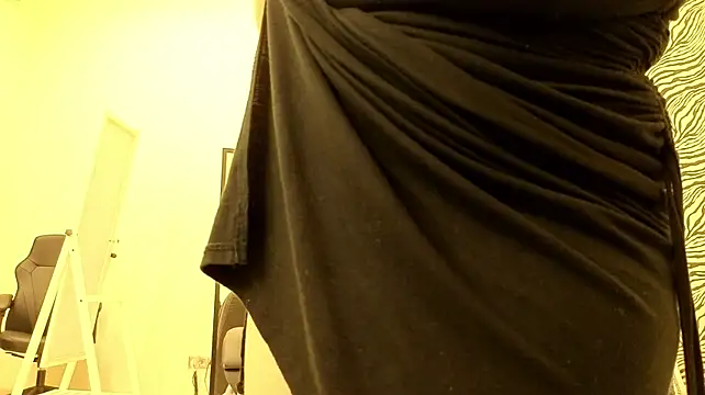 BattyMoll live cam preview