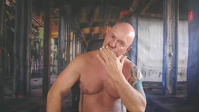ManlyPrisonGuy