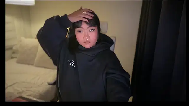 _XXXKittyTingles