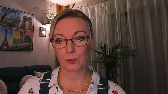 vanessa_chat