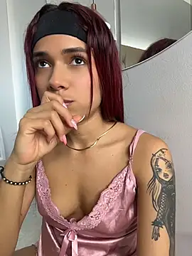 amber_sparkle webcam