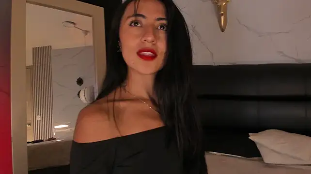 Velvet_GG live cam on StripChat