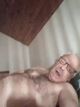 AIDIl63 live cam on StripChat