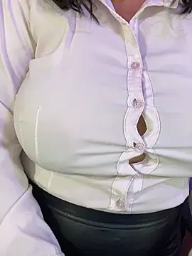 MiiaaJoness