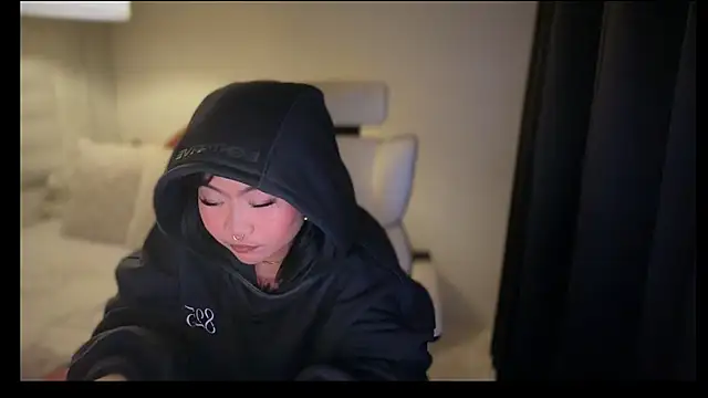 _XXXKittyTingles