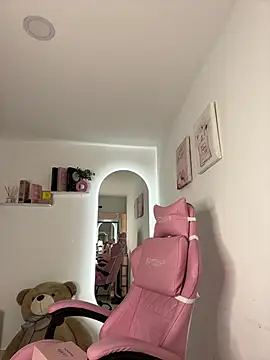 Jenn_Layton webcam