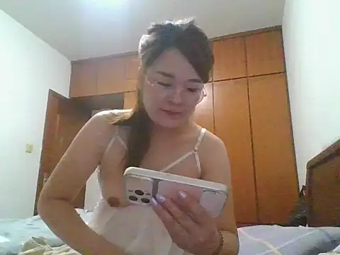 wen-wen_love521 live cam on StripChat