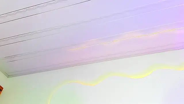 ArohomLester_