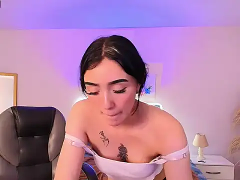 Paola_Owens_ live cam preview