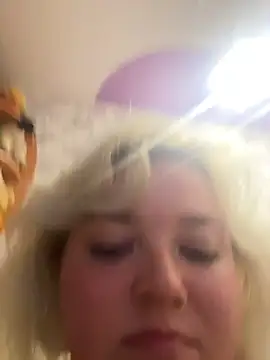 LoloMensens webcam stripchat model stream image