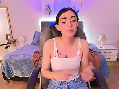 Paola_Owens_ webcam stripchat model stream image