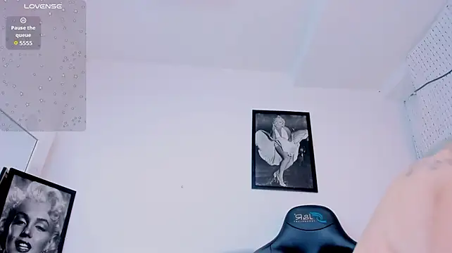 Susann_Ross live cam preview